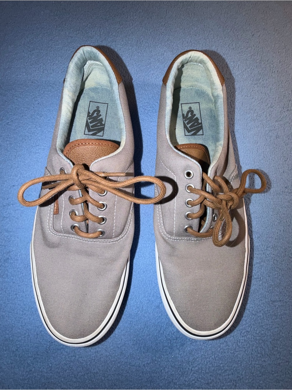Vans Men's Gray Canvas Sneakers with Brown Accents